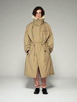 アトウ 2020-21年秋冬コレクション、重ねて楽しむ遊び心と普遍性｜写真30