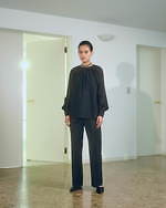 08サーカス 2021年春夏ウィメンズコレクション - 風をはらんで歩みゆく、凛とした足取り｜写真4