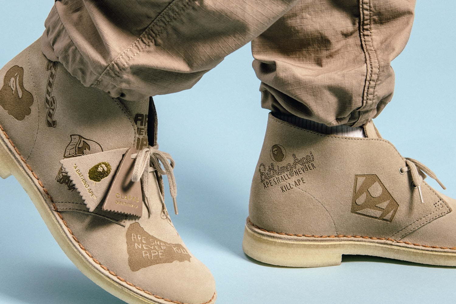 【27.5】A BATHING APE clarks ワラビー