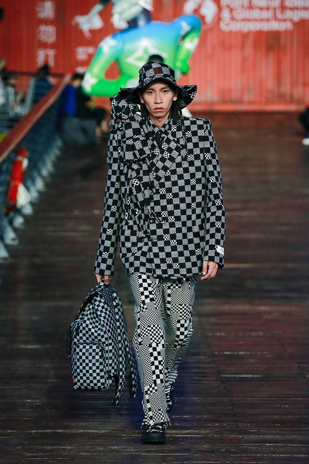 ルイ・ヴィトン(LOUIS VUITTON) 2021年春夏メンズコレクション  - 写真57