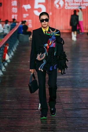 ルイ・ヴィトン(LOUIS VUITTON) 2021年春夏メンズコレクション  - 写真41