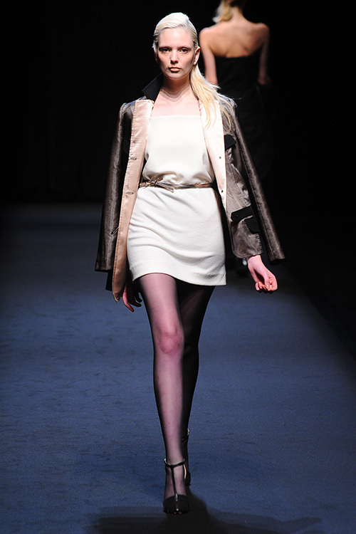 アライサラ(araisara) 2013-14年秋冬ウィメンズコレクション シルエット - 写真22