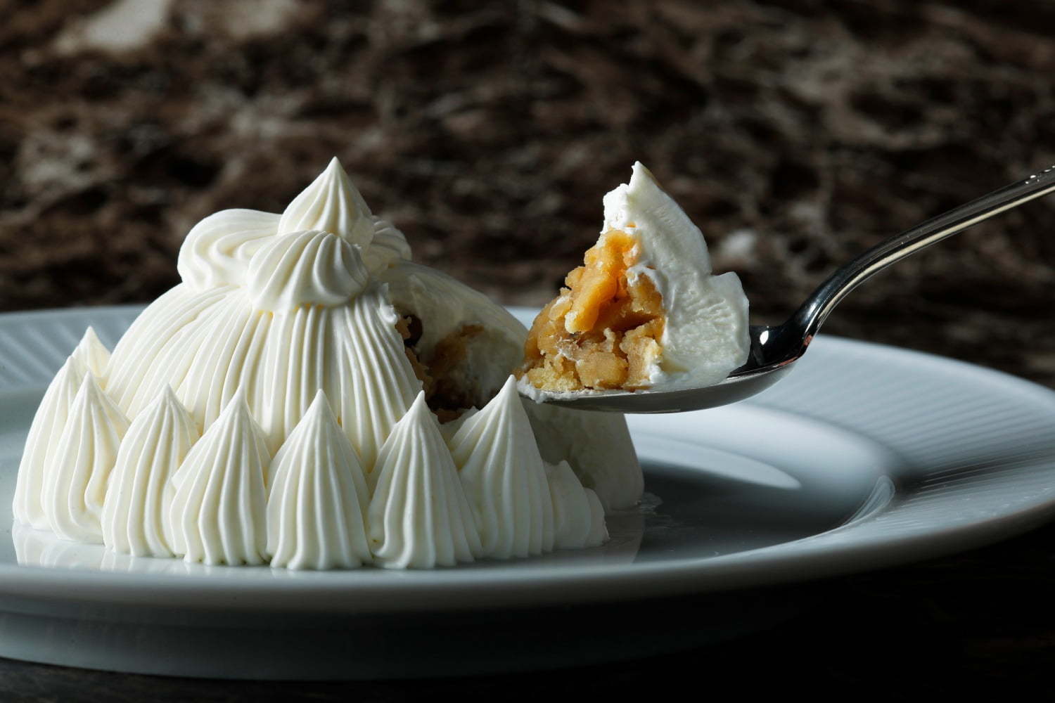 東京會舘「マロンシャンテリー」