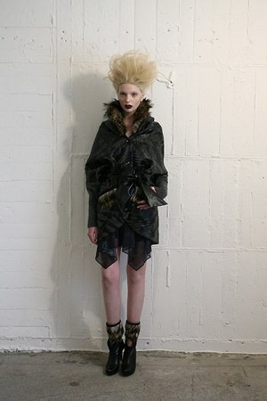 シロマ(SHIROMA) 2013-14年秋冬ウィメンズコレクション  - 写真4