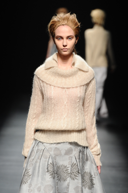 ヤストシ エズミ 2013-14年秋冬<span>コレクション</span> - 写真19
