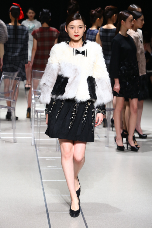 エモモナキア 2013-14年秋冬<span>コレクション</span> - 写真17