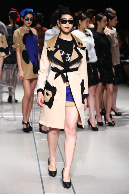 エモモナキア 2013-14年秋冬<span>コレクション</span> - 写真24