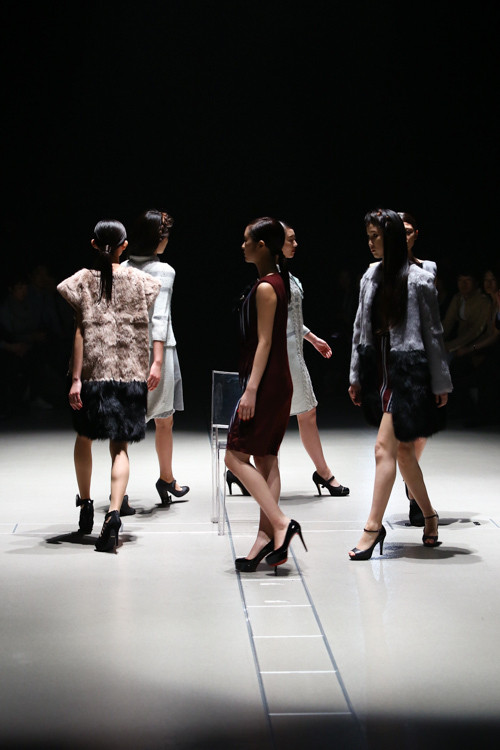 エモモナキア 2013-14年秋冬<span>コレクション</span> - 写真26