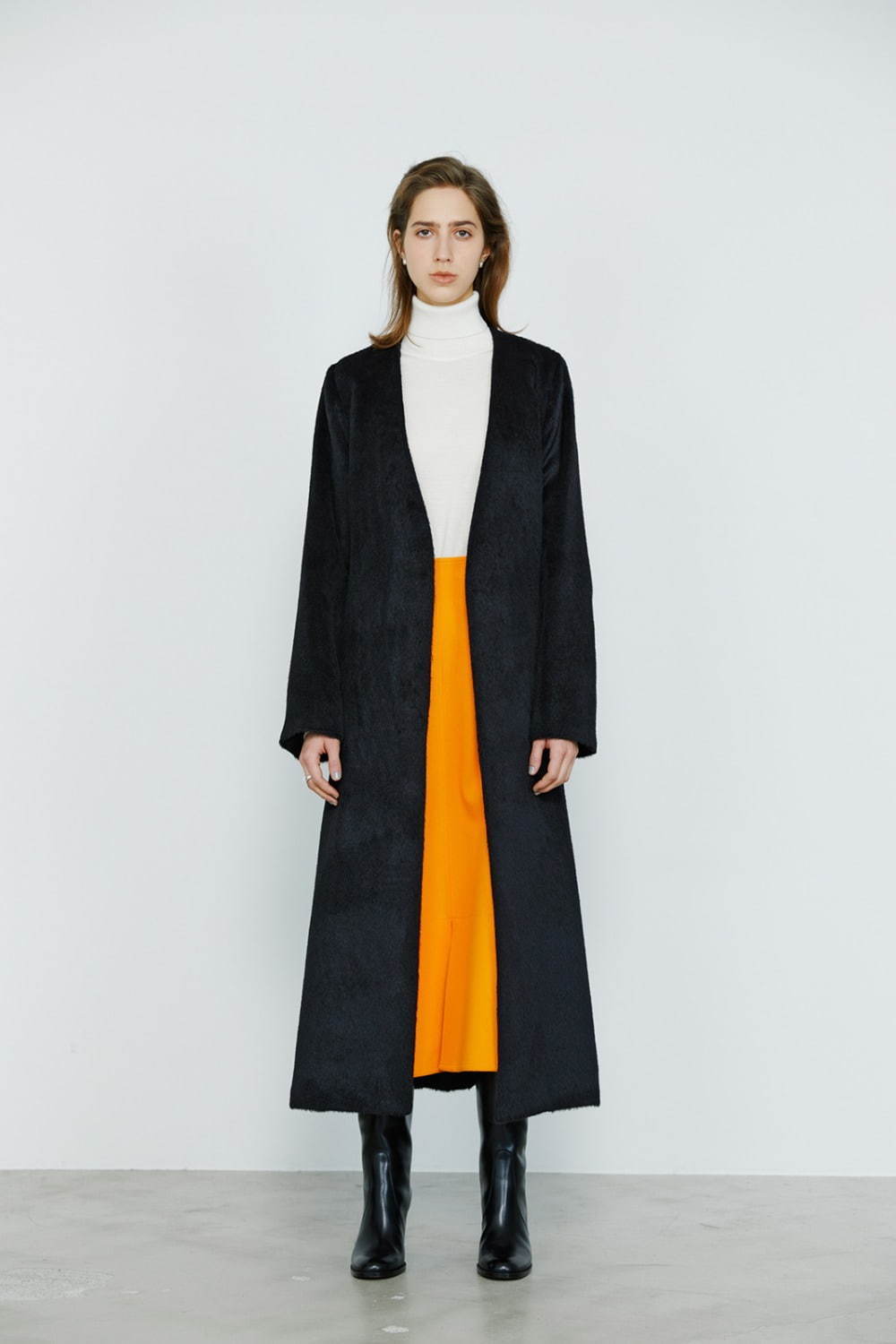 グラフペーパー 2020-21年秋冬｜female スタンド/ノーカラーコート