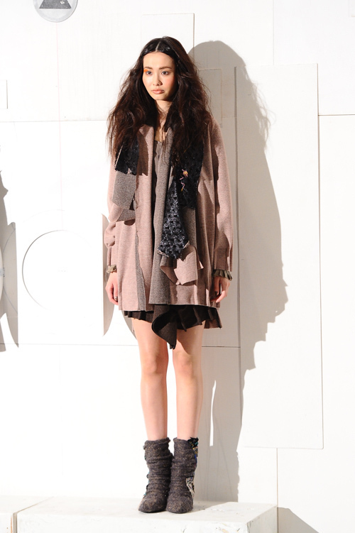 ヒスイ 2013-14年秋冬<span>コレクション</span> - 写真8