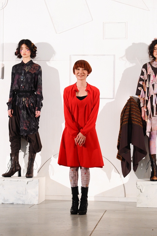ヒスイ 2013-14年秋冬<span>コレクション</span> - 写真19