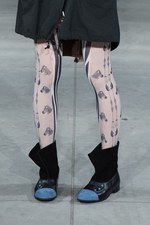 インプロセス(IN-PROCESS) 2013-14年秋冬コレクション - 過去の記憶を紡ぐ洋服たち｜写真19