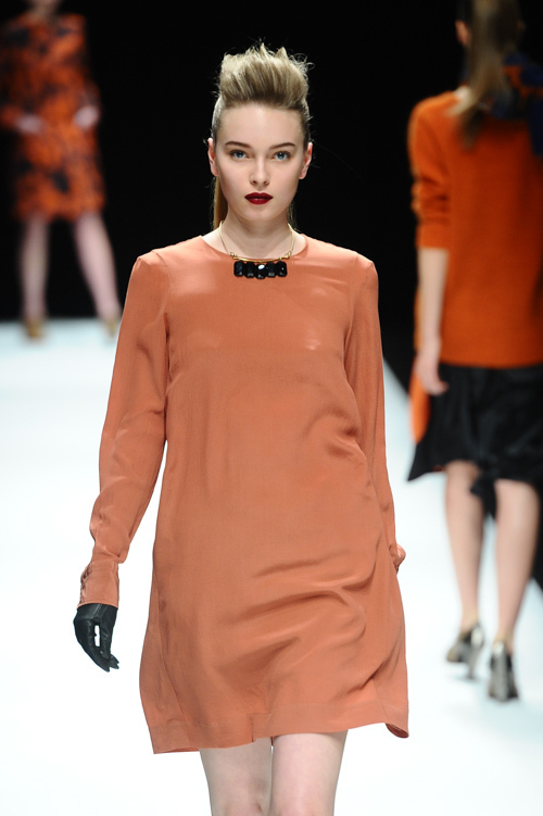 カミシマチナミ(KAMISHIMA CHINAMI) 2013-14年秋冬ウィメンズコレクション ディテール - 写真2