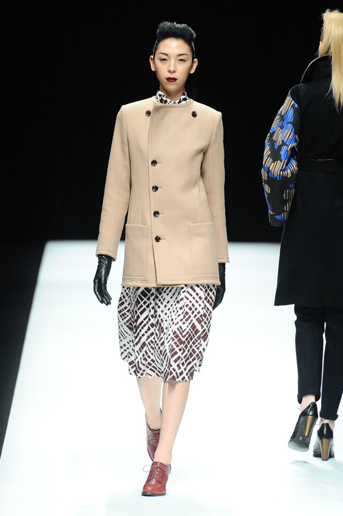 カミシマチナミ(KAMISHIMA CHINAMI) 2013-14年秋冬ウィメンズコレクション シルエット - 写真35