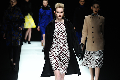 池田満寿夫｜カミシマ チナミ 2013-14年秋冬コレクション - 時を超えて人々を魅了する「艶」の深み