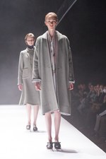 まとふ(matohu) 2013-14年秋冬コレクション - 間から生まれる、日本の美意識｜写真2