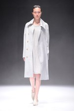 まとふ(matohu) 2013-14年秋冬コレクション - 間から生まれる、日本の美意識｜写真8