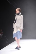 まとふ(matohu) 2013-14年秋冬コレクション - 間から生まれる、日本の美意識｜写真30