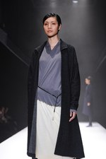 まとふ(matohu) 2013-14年秋冬コレクション - 間から生まれる、日本の美意識｜写真40