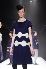 まとふ(matohu) 2013-14年秋冬コレクション - 間から生まれる、日本の美意識｜写真49