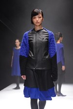 まとふ(matohu) 2013-14年秋冬コレクション - 間から生まれる、日本の美意識｜写真59