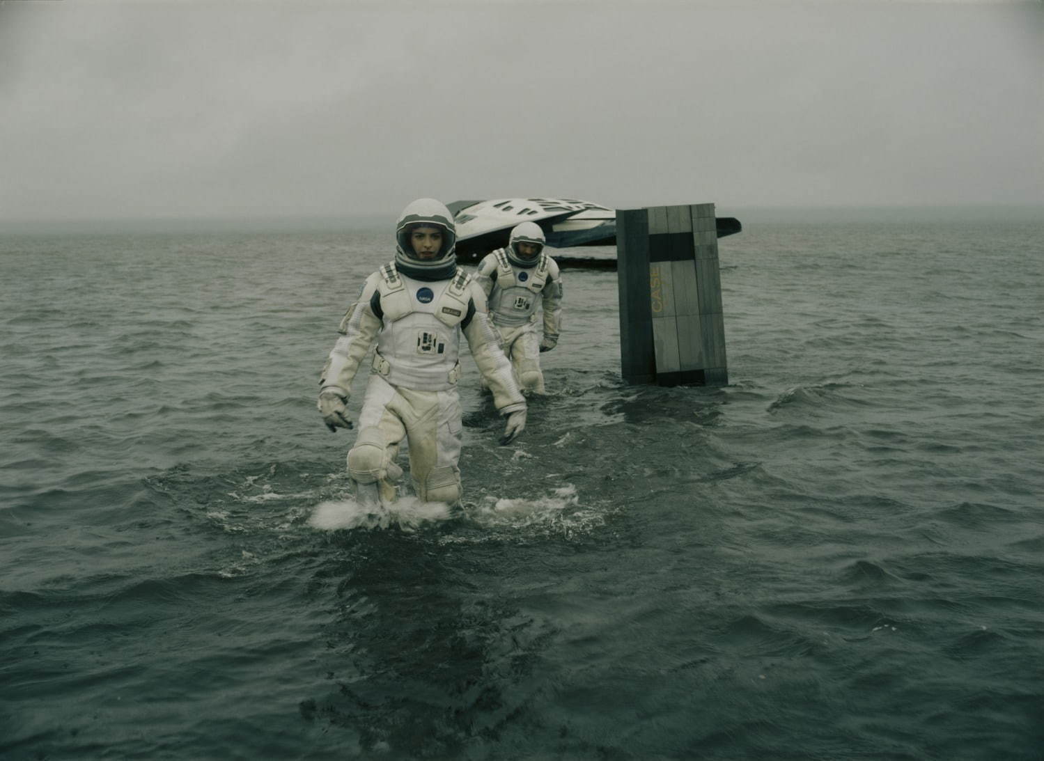 クリストファー・ノーラン監督のSF映画『インターステラー』限定公開、リアル宇宙空間をIMAX版で体感｜写真1