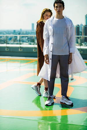 ディーベック(D-VEC) 2020-21年秋冬ウィメンズ&メンズコレクション  - 写真1