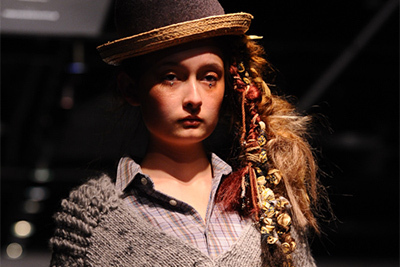 イエーライト 2013-14年秋冬 ウィメンズ&メンズ コレクション