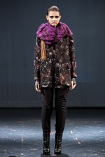 ヨハン クー 2013-14年秋冬コレクション - 破滅の世界へと誘う魔性の女｜写真5