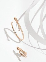 【手元に華やかさを】CHANEL リボンモチーフバングル w300_YrE.jpg