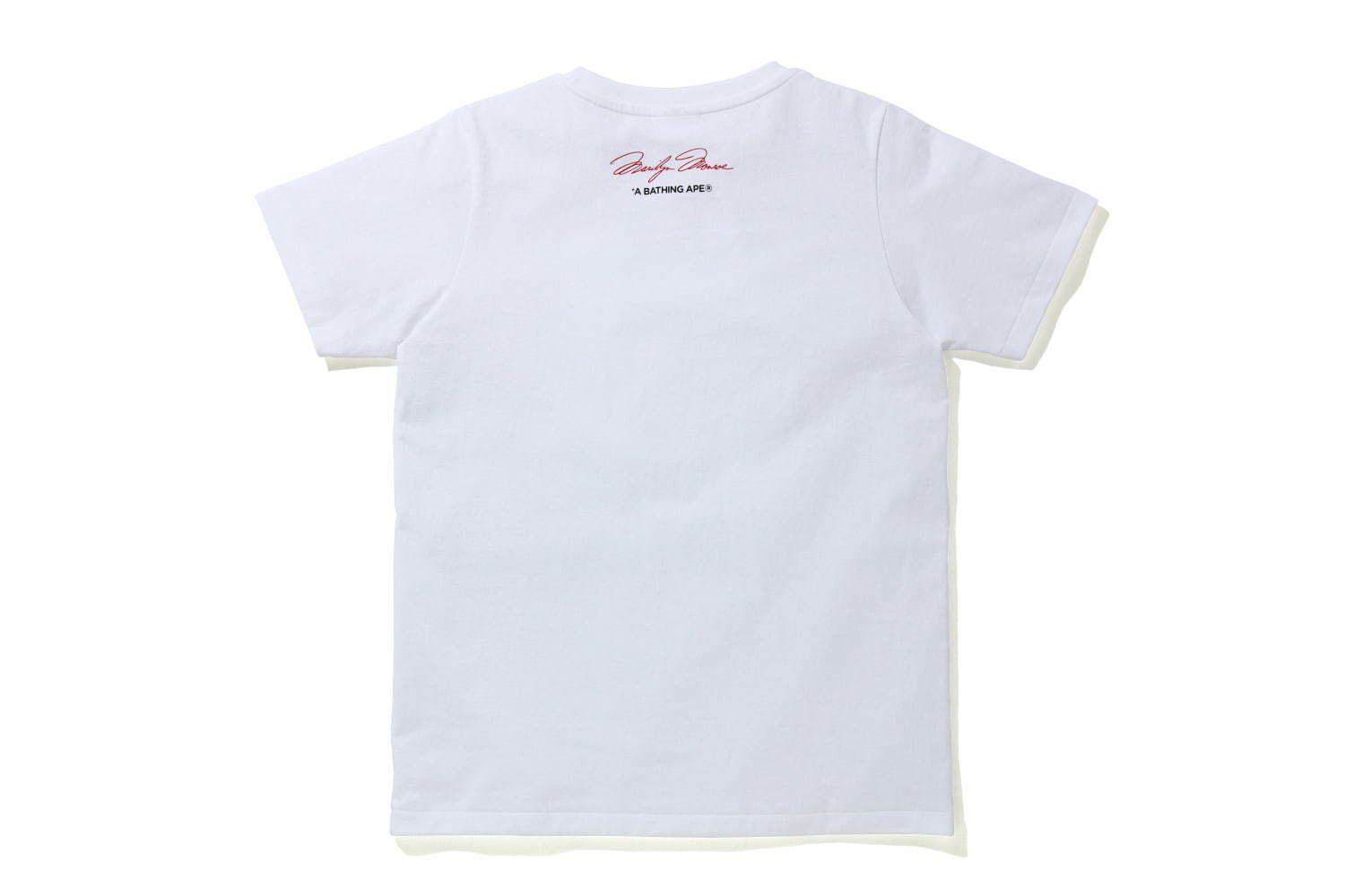 ベイプ×マリリン・モンローのコラボTシャツ、ポートレート写真に 