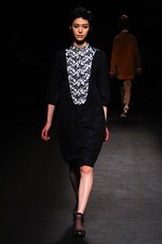 サポートサーフェス 2013-14年秋冬コレクション - 心を照らす煌めきの残像｜写真12