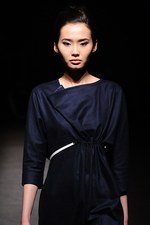 サポートサーフェス 2013-14年秋冬コレクション - 心を照らす煌めきの残像｜写真14