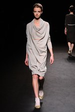 サポートサーフェス 2013-14年秋冬コレクション - 心を照らす煌めきの残像｜写真15