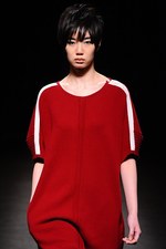 サポートサーフェス 2013-14年秋冬コレクション - 心を照らす煌めきの残像｜写真17