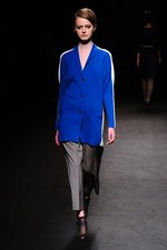 サポートサーフェス 2013-14年秋冬コレクション - 心を照らす煌めきの残像｜写真18