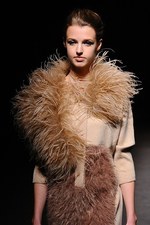 サポートサーフェス 2013-14年秋冬コレクション - 心を照らす煌めきの残像｜写真44