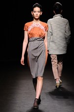 サポートサーフェス 2013-14年秋冬コレクション - 心を照らす煌めきの残像｜写真52