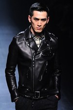 ウノ ピュ ウノ ウグァーレ トレ 2013-14年秋冬コレクション - 無骨な男のリアルクローズ｜写真23