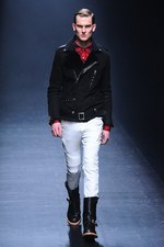 ウノ ピュ ウノ ウグァーレ トレ 2013-14年秋冬コレクション - 無骨な男のリアルクローズ｜写真24