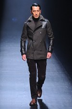 ウノ ピュ ウノ ウグァーレ トレ 2013-14年秋冬コレクション - 無骨な男のリアルクローズ｜写真36