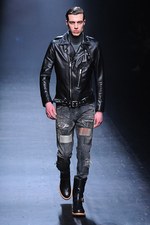 ウノ ピュ ウノ ウグァーレ トレ 2013-14年秋冬コレクション - 無骨な男のリアルクローズ｜写真44