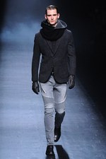 ウノ ピュ ウノ ウグァーレ トレ 2013-14年秋冬コレクション - 無骨な男のリアルクローズ｜写真49