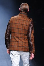 ウノ ピュ ウノ ウグァーレ トレ 2013-14年秋冬コレクション - 無骨な男のリアルクローズ｜写真58