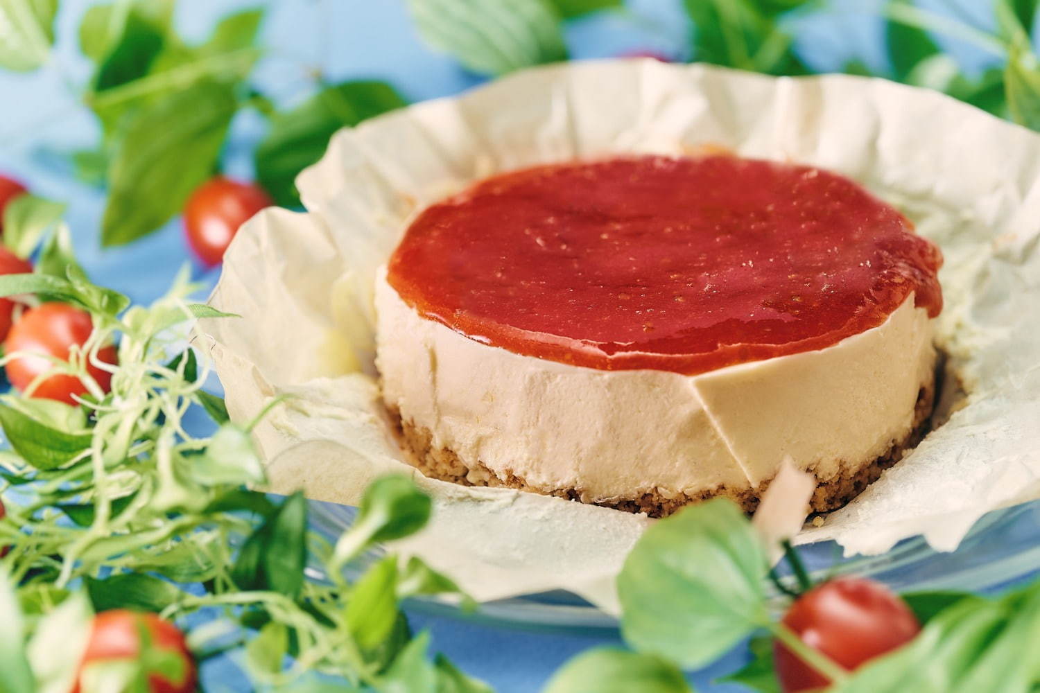 写真7 12 カファレルから濃厚ジャンドゥーヤのチーズケーキ カプレーゼ のように味わうトマトチーズケーキ ファッションプレス 写真7 12 カファレルから濃厚ジャンドゥーヤのチーズケーキ カプレーゼ のように味わうトマトチーズケーキ ファッションプレス