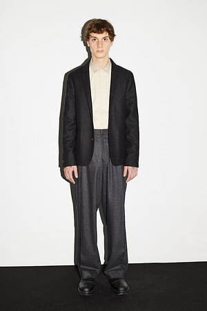 ステファン シュナイダー(STEPHAN SCHNEIDER) 2020-21年秋冬メンズコレクション  - 写真42