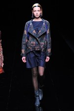 ユマ コシノ 2013-14年秋冬コレクション - 純粋と混沌との美しいカオスを、エッジィに｜写真34