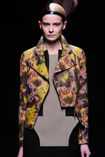 ユマ コシノ 2013-14年秋冬コレクション - 純粋と混沌との美しいカオスを、エッジィに｜写真48