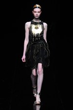 ユマ コシノ 2013-14年秋冬コレクション - 純粋と混沌との美しいカオスを、エッジィに｜写真59