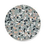 フランフラン“ボヘミアンの一軒家”着想のインテリア、幾何学柄ラグ＆花刺繍ジュエリーボックス｜写真57